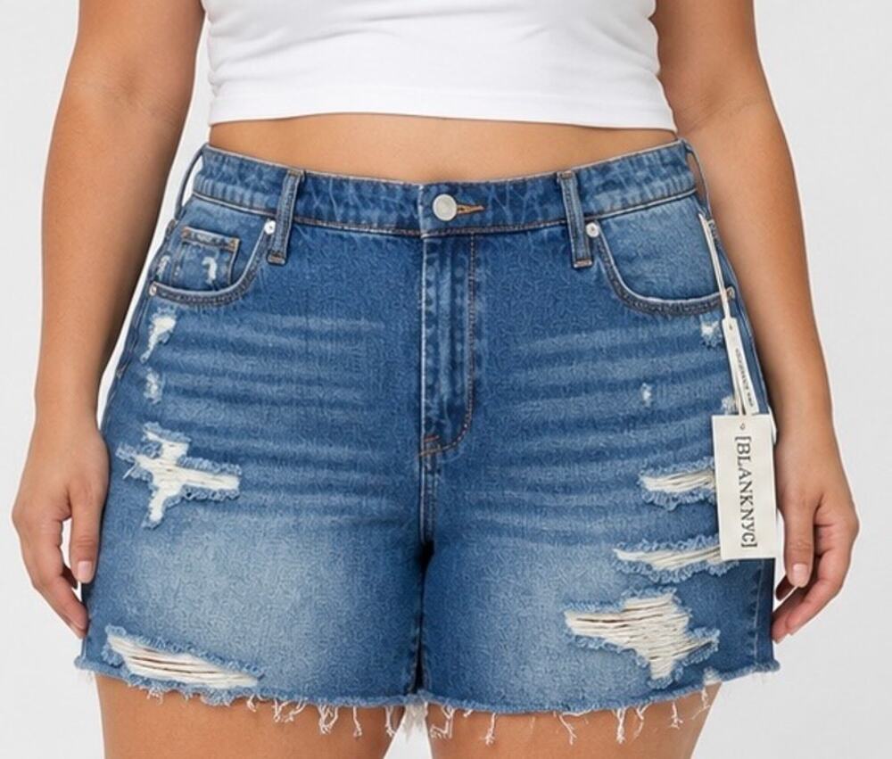 NWT BLANKNYC Distressed Denim Shorts 16W Raw Hem Medium Wash Plus Size